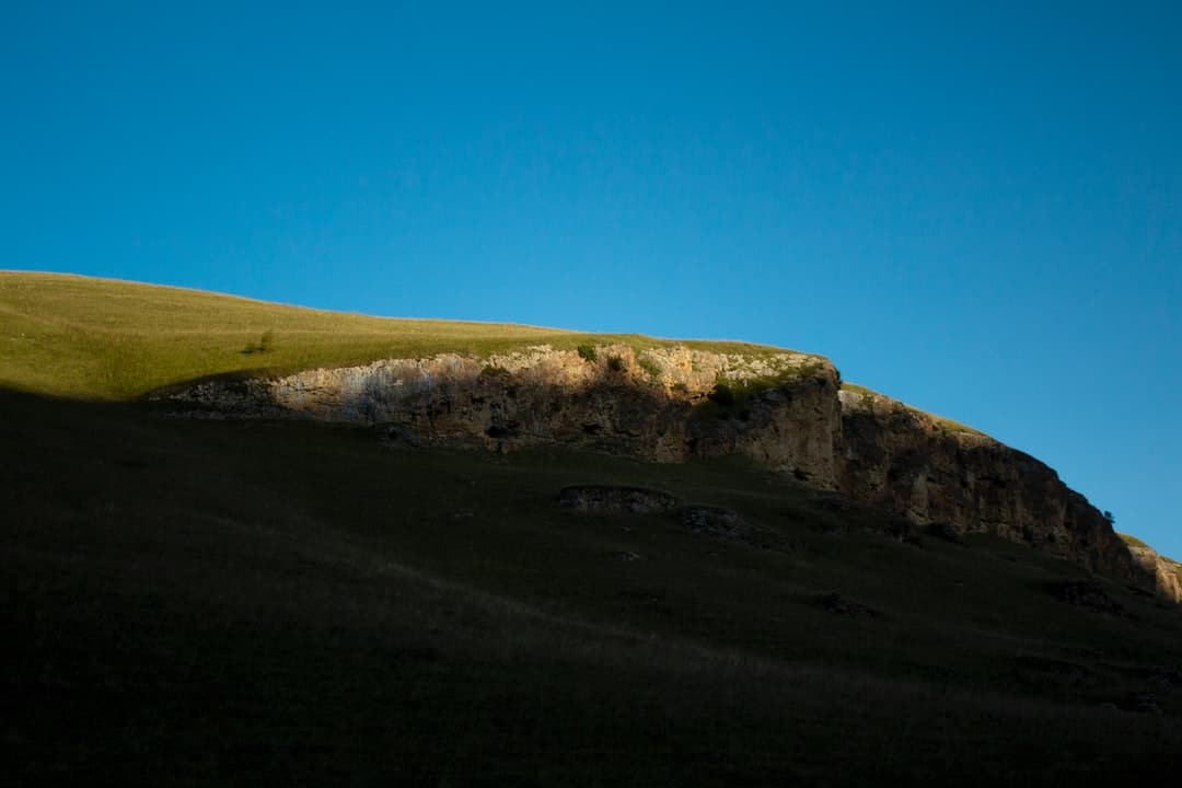 A close up of a hillside